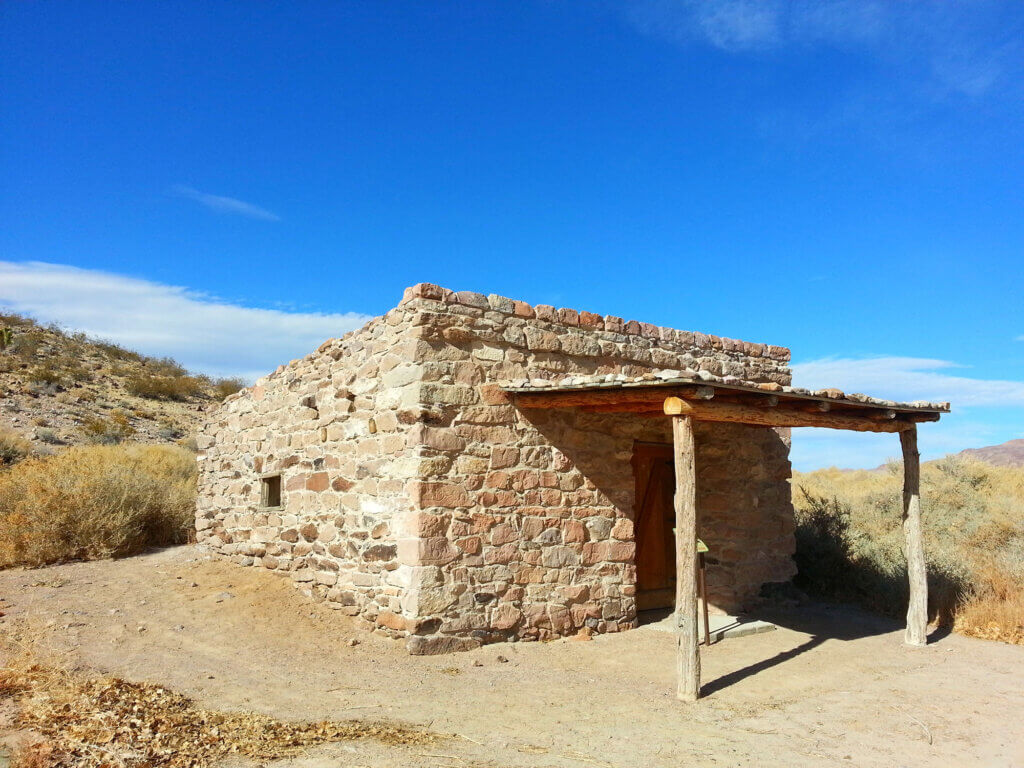 Pahranagat-Visitor-Center_20200202_130854-2000w